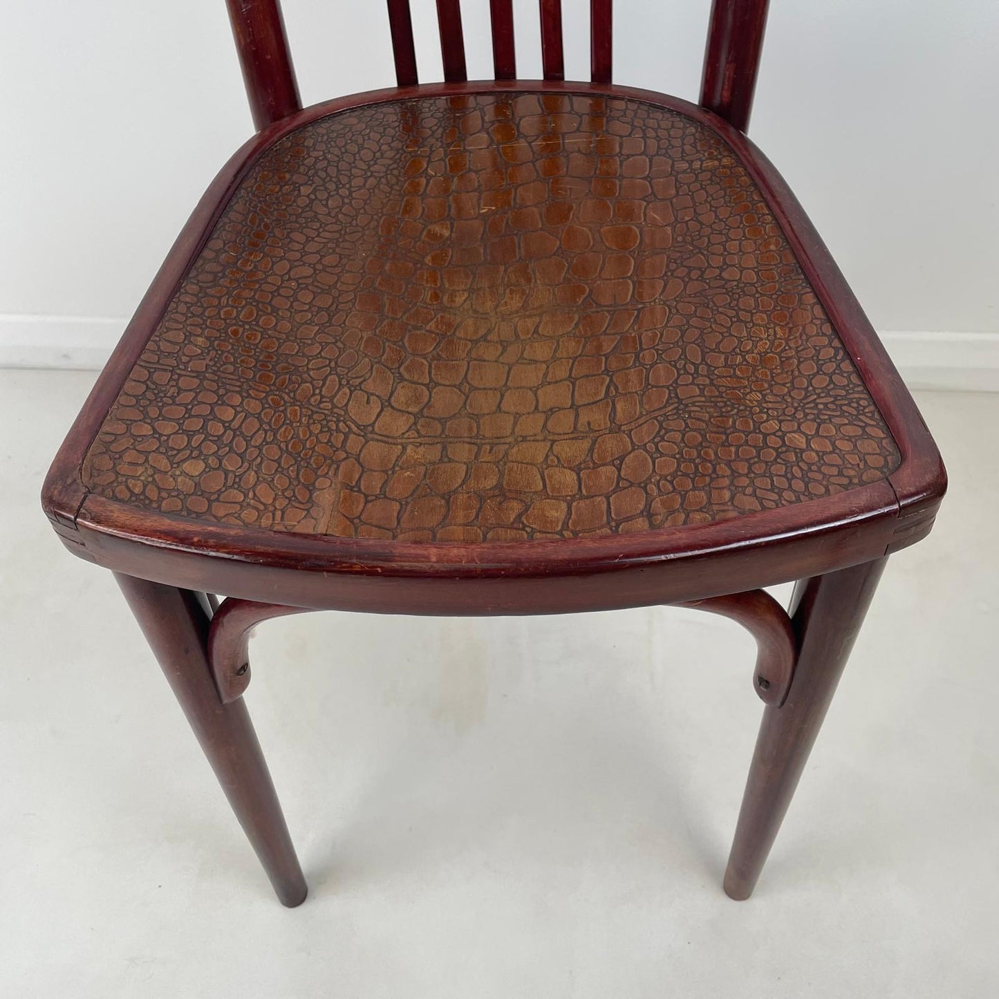 PAIR OF BENTWOOD CHAIRS BY JOSEF HOFFMANN FOR THONET