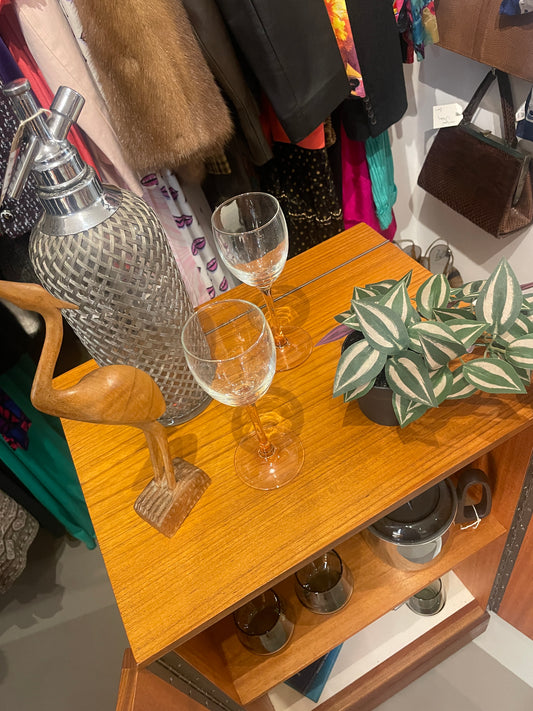 VINTAGE 1960S COCKTAIL CABINET / HOME BAR