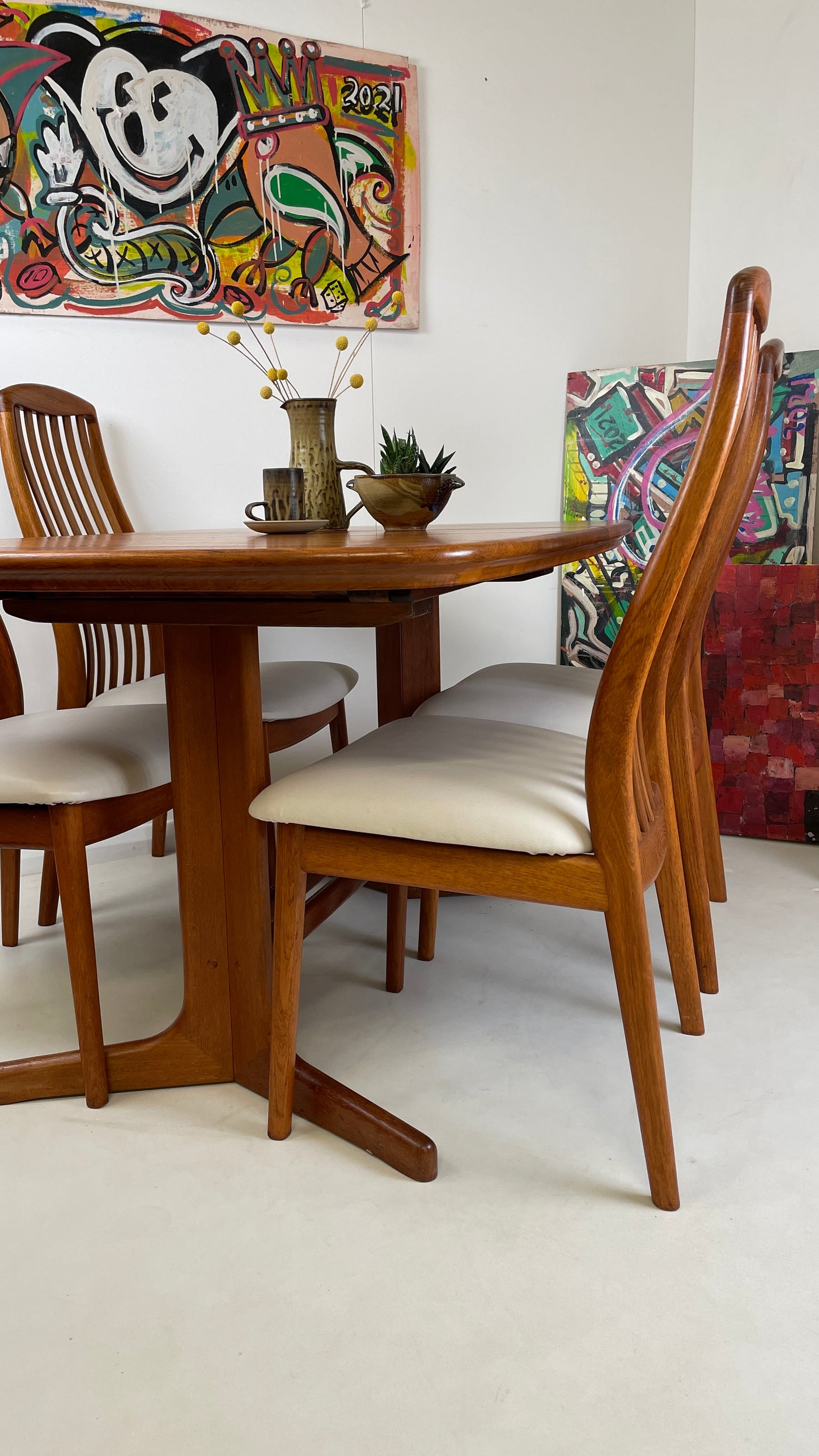 VINTAGE TEAK DINING TABLE & 4 CHAIRS BY BENNY LINDEN