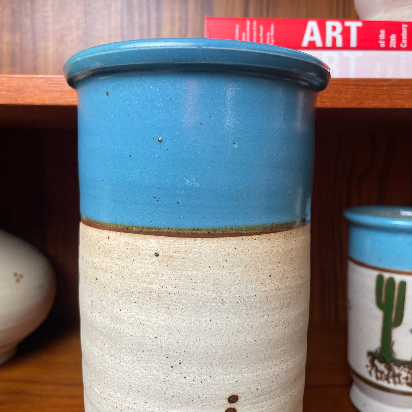 VINTAGE MEXICAN FOLK ART VASE