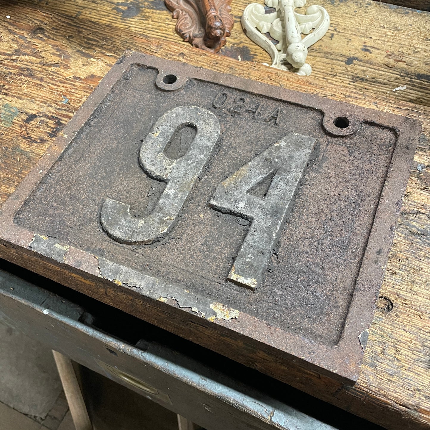 ORIGINAL CAST IRON MACHINE DOOR NUMBER PLAQUE No 94