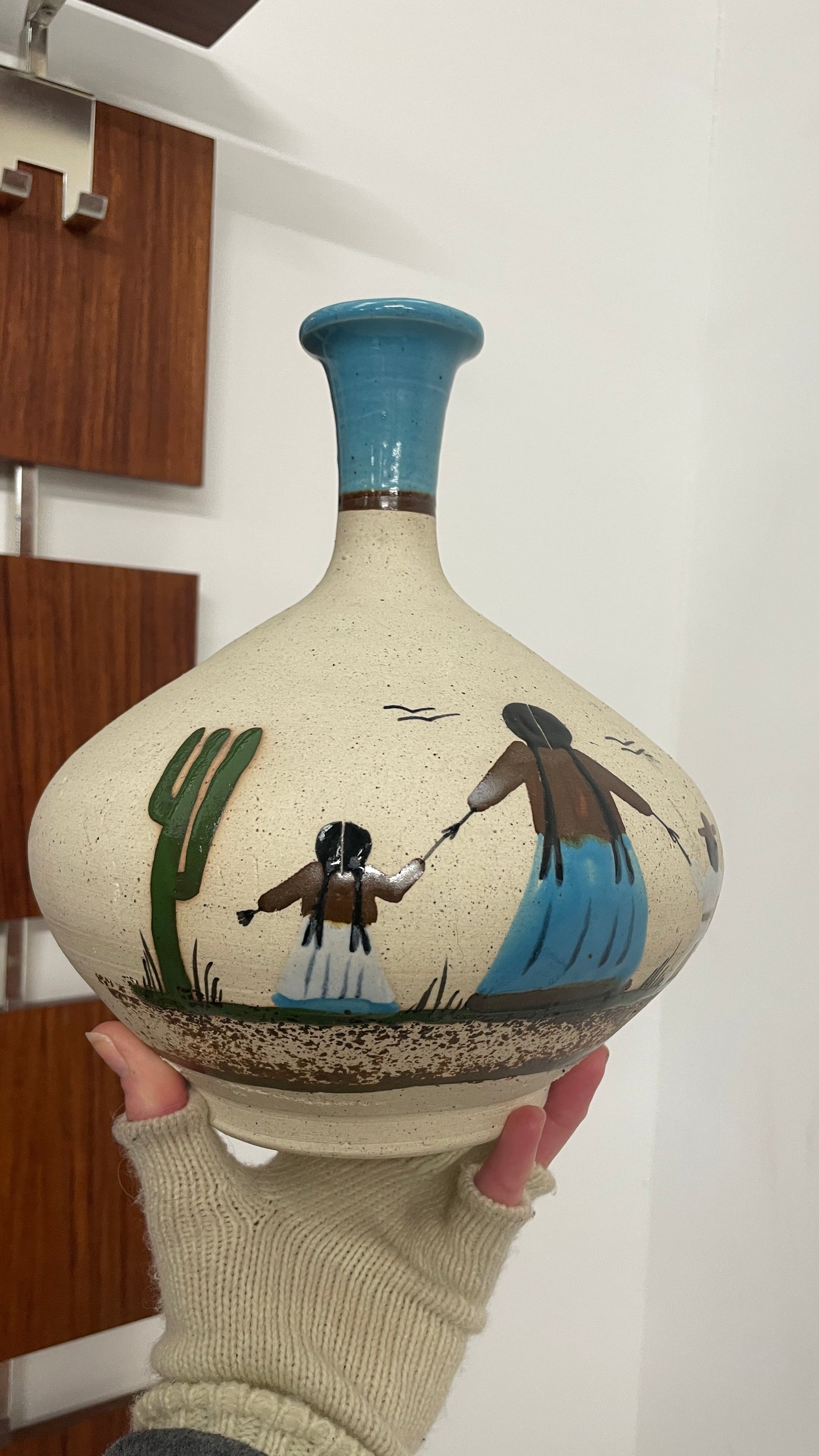 VINTAGE MEXICAN FOLK ART - VASES/VESSELS