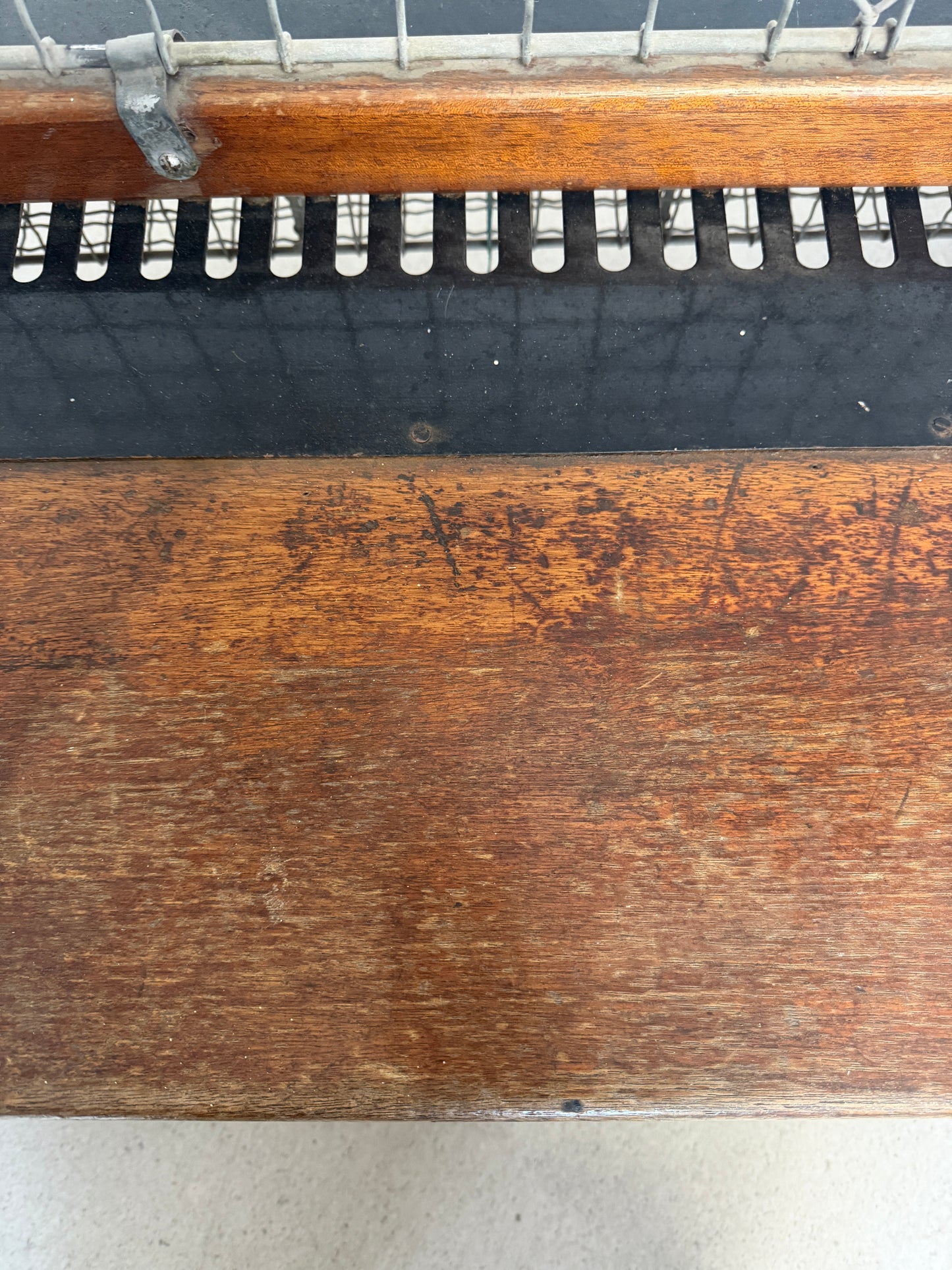 VINTAGE SCHOOL GYM BENCH