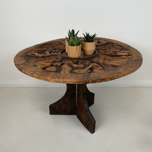 DECORATIVE AFRICAN CARVED TABLE