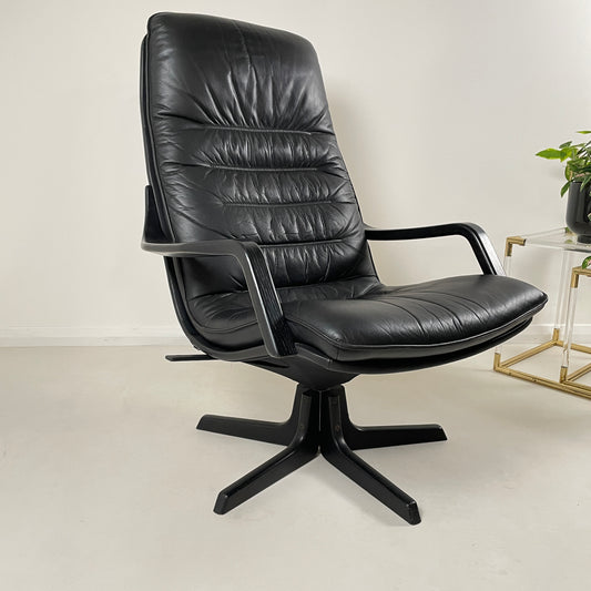 VINTAGE C90 DANISH BERG CHAIR AND FOOTSTOOL