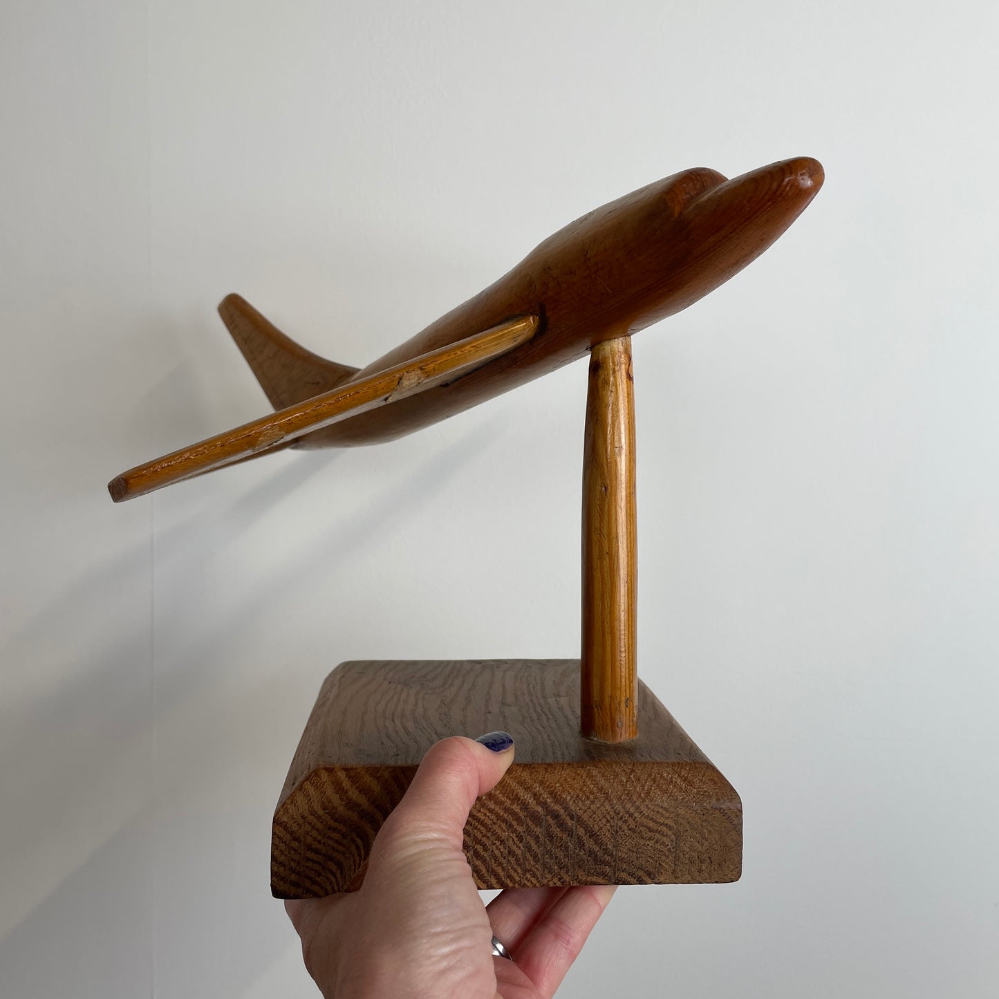 VINTAGE WOODEN CARVED AEROPLANE