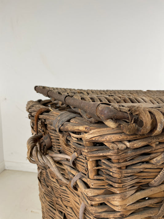 LARGE WEATHERED LAUNDRY MILL BASKET