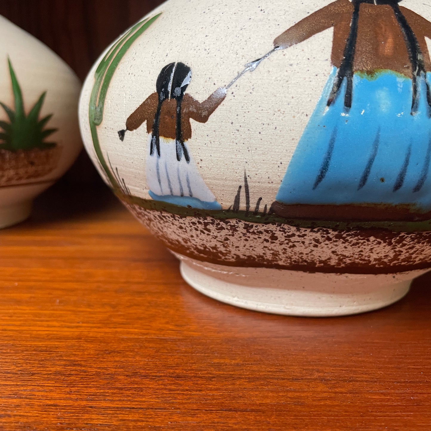 VINTAGE MEXICAN FOLK ART - VASES/VESSELS