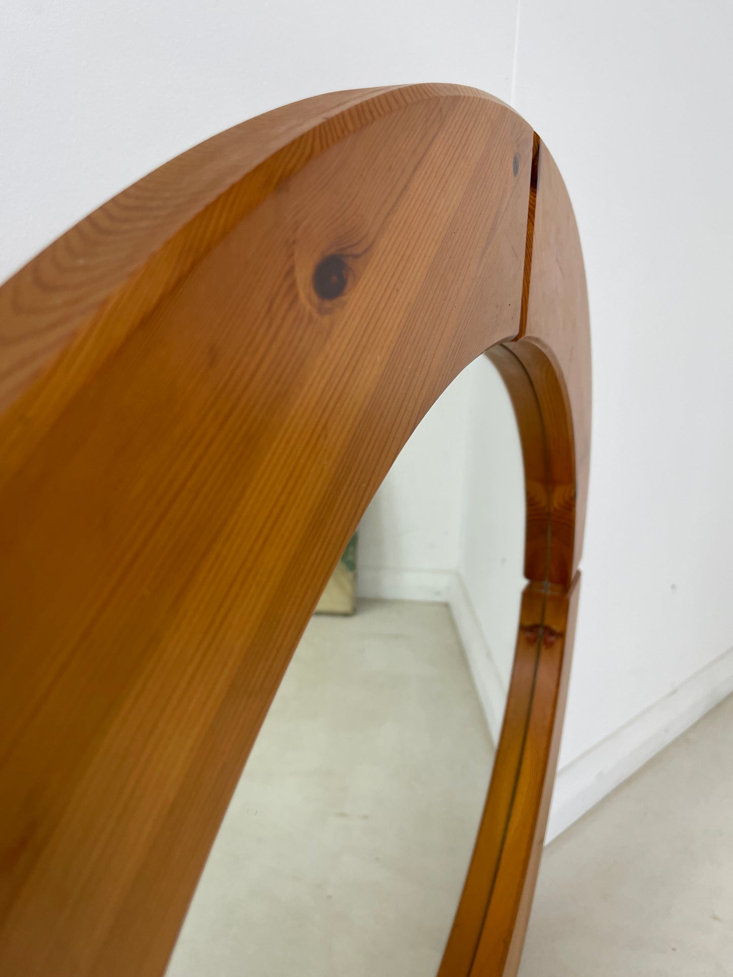 VINTAGE PINE OVAL WALL MIRROR - 90cm