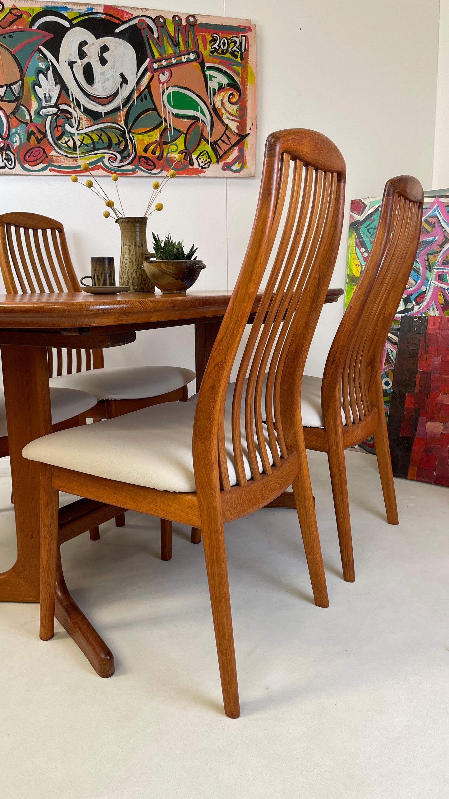 VINTAGE TEAK DINING TABLE & 4 CHAIRS BY BENNY LINDEN