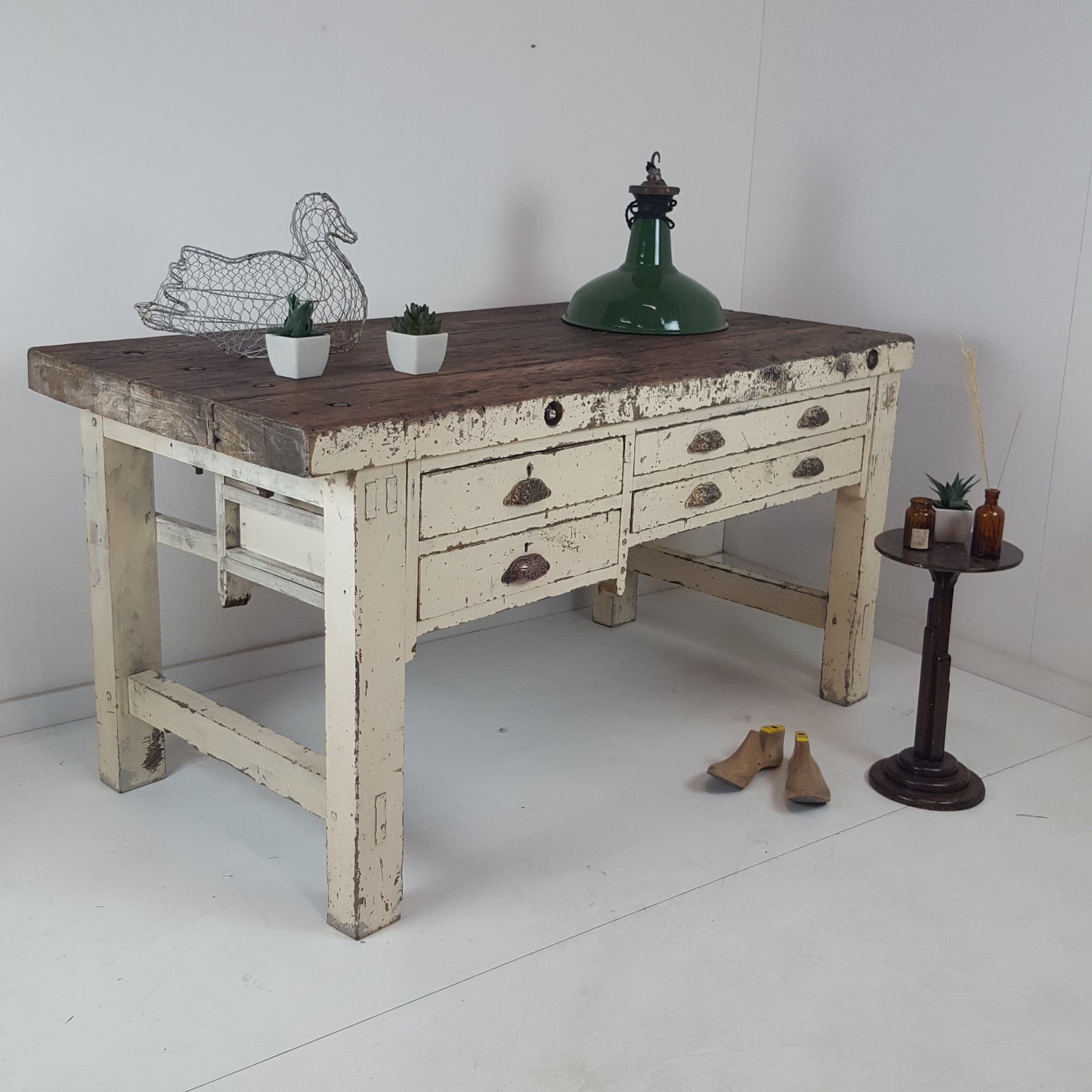 ENGLISH WORKBENCH / RUSTIC KITCHEN PREP ISLAND