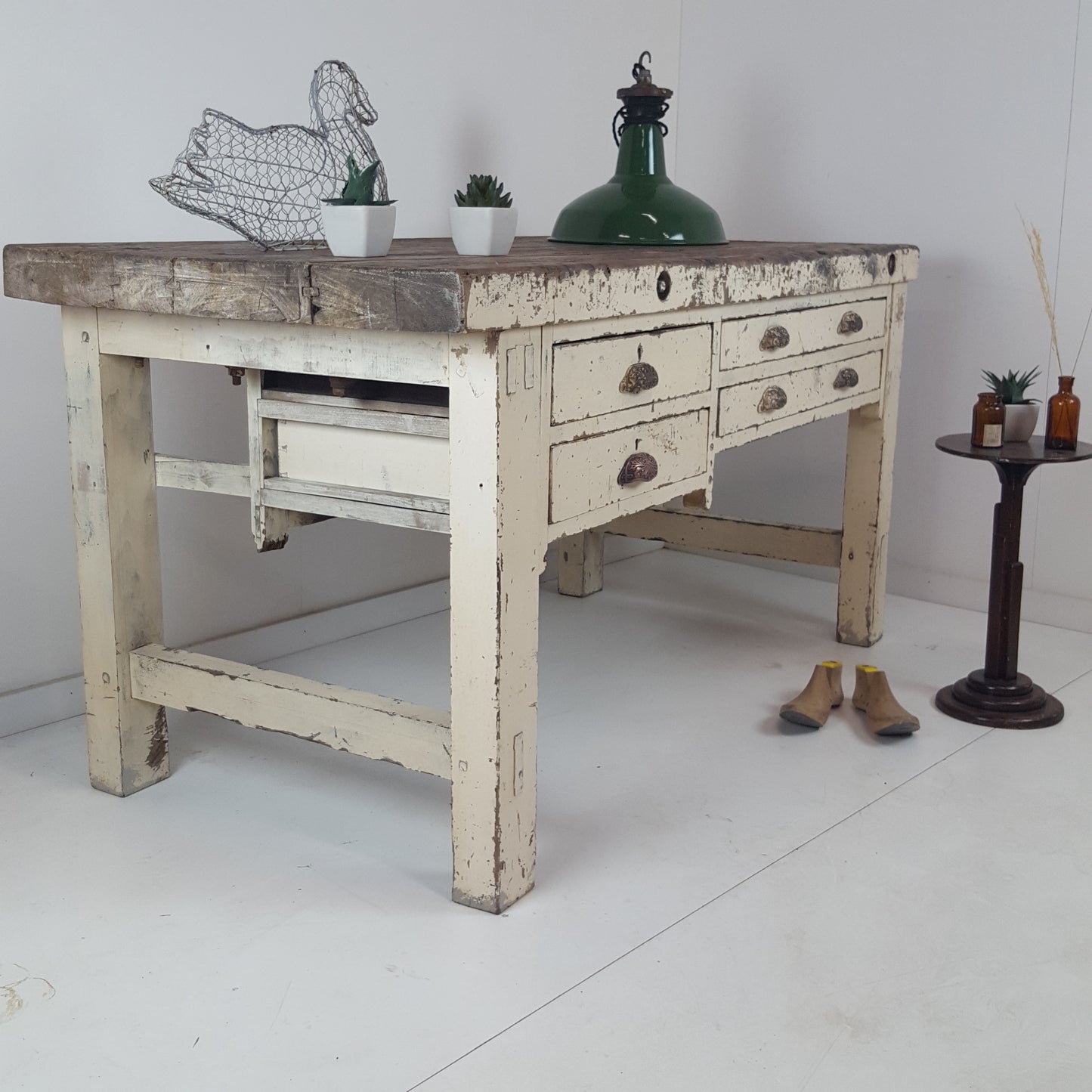 ENGLISH WORKBENCH / RUSTIC KITCHEN PREP ISLAND