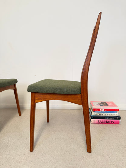 VINTAGE SVEGARDS SWEDISH DINING CHAIRS X 4