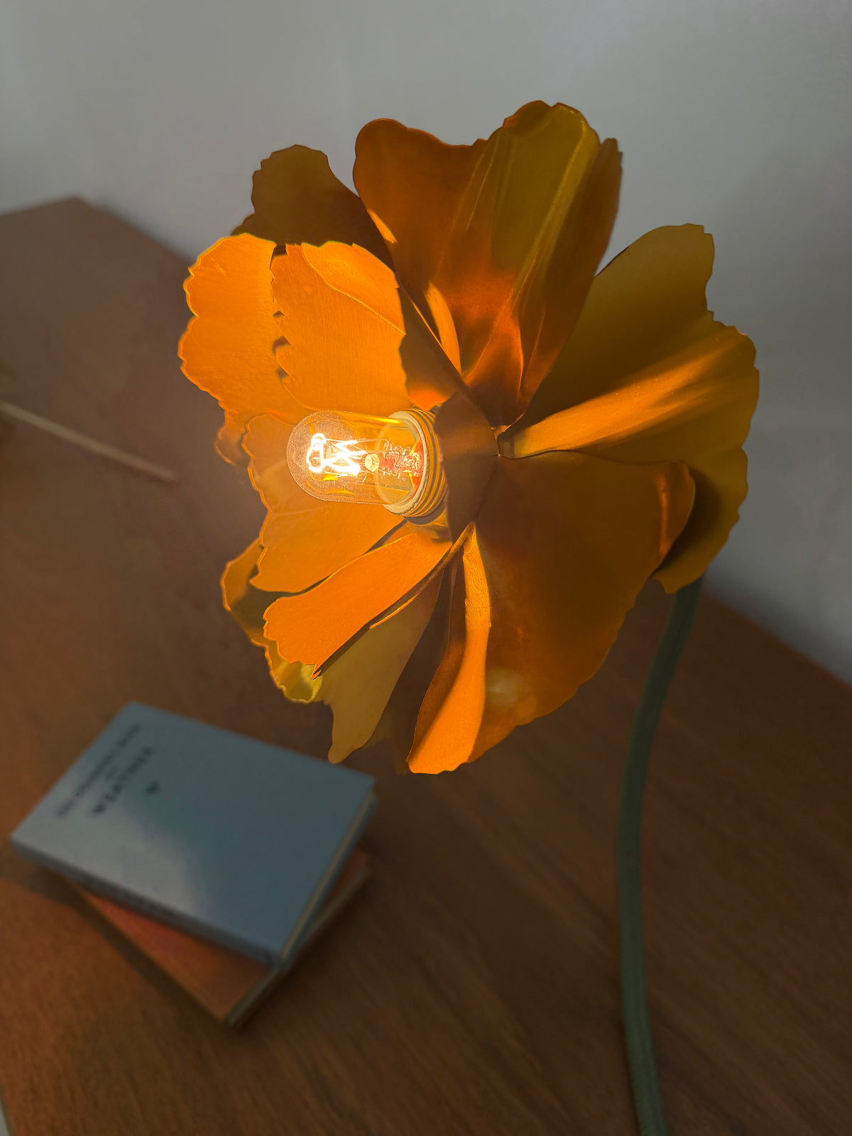 HABITAT HELENA CHRISTENSEN FLEXIBLE FLOWER LAMP
