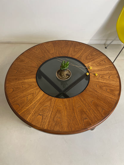 GPLAN SUNBURST ROUND TEAK AND GLASS COFFEE TABLE