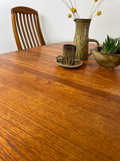 VINTAGE TEAK DINING TABLE & 4 CHAIRS BY BENNY LINDEN