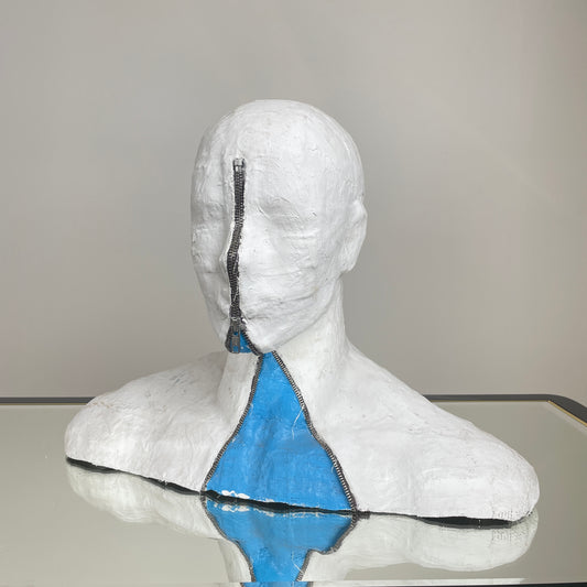 PLASTER ART SCULPTURE ZIP HEAD