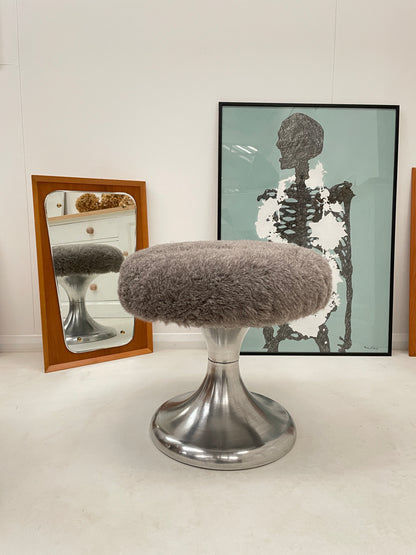 SPACE AGE RETRO BEDROOM STOOL