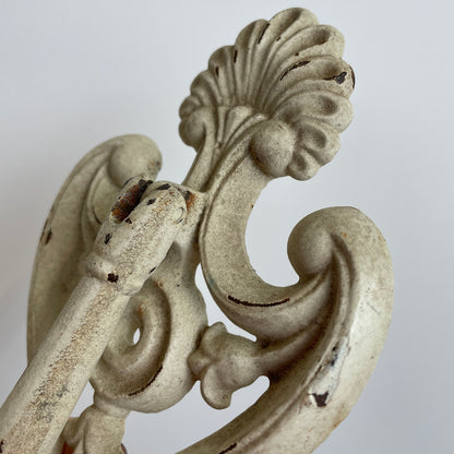 DOOR KNOCKER CREAM CAST ANTIQUE REVIVAL STYLE