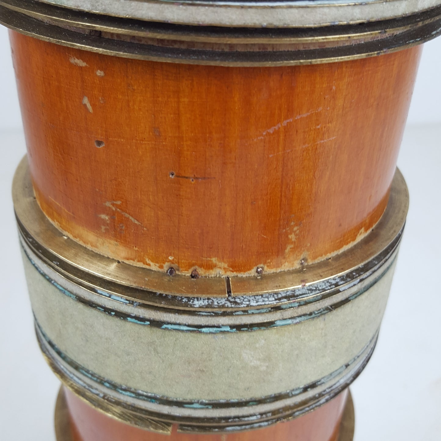 BESPOKE VINTAGE WALLPAPER PRINTING ROLLER LAMP