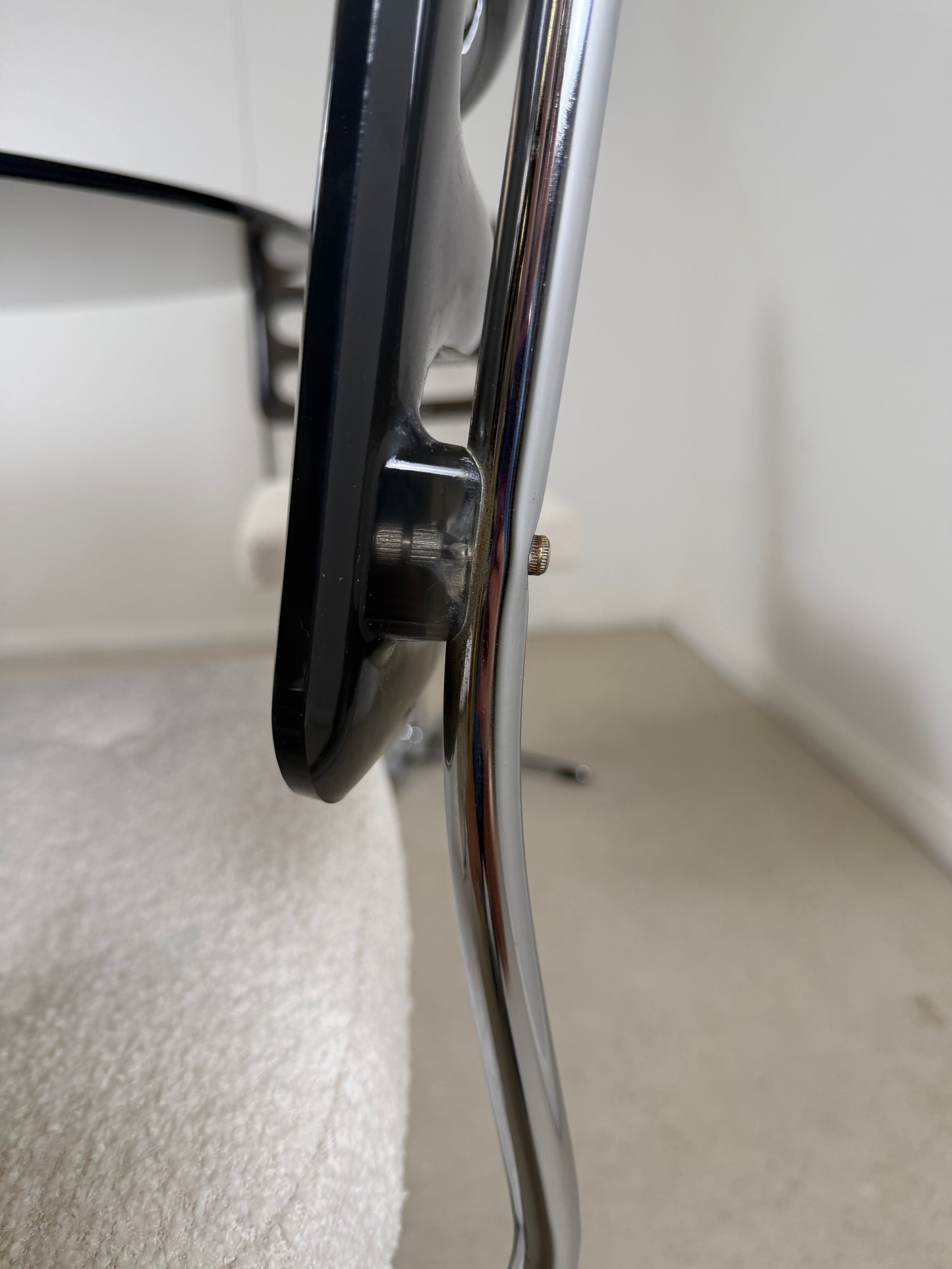 1970s RETRO GLASS TABLE & SWIVEL CHAIRS