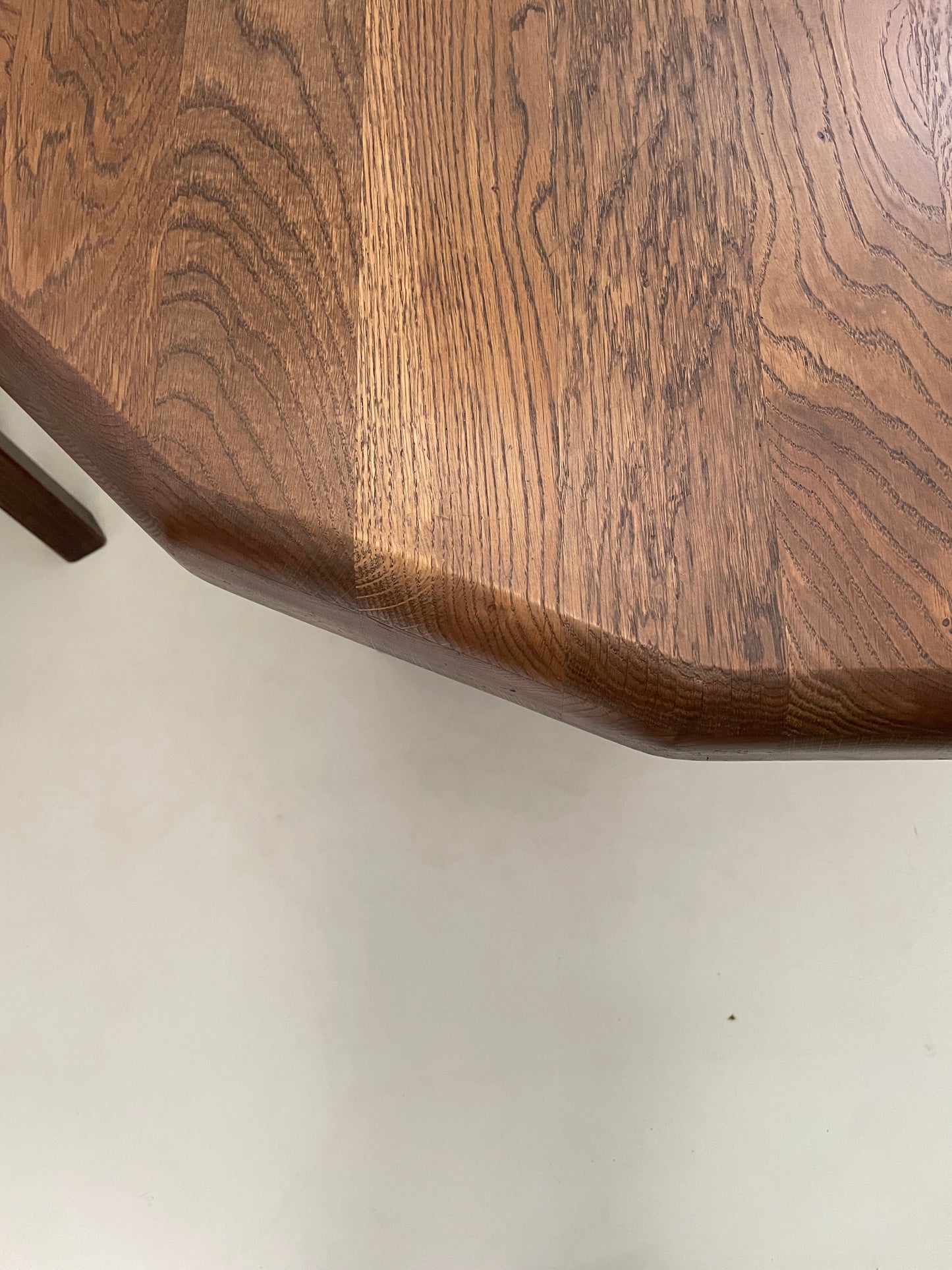 BRUTALIST 1970s BELGIUM OAK DINING TABLE & 4 CHAIRS