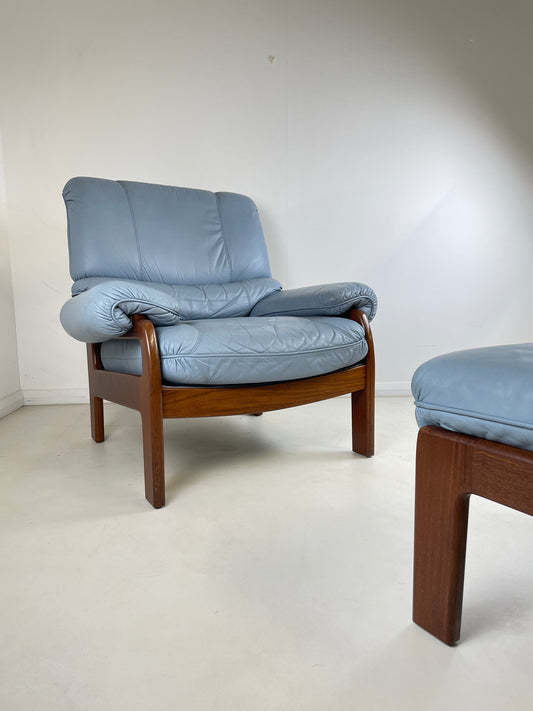 VINTAGE GPLAN 1990s NINA LEATHER CHAIR & FOOTSTOOL
