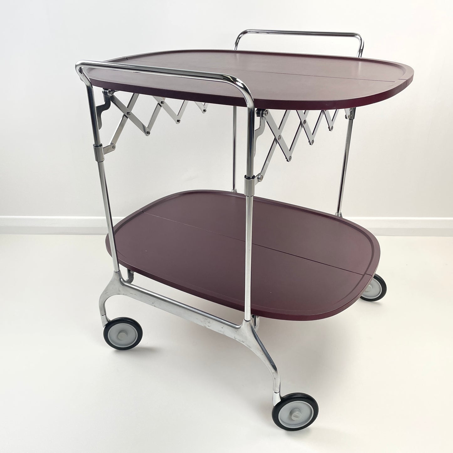 KARTELL GASTONE TROLLEY IN AUBERGINE