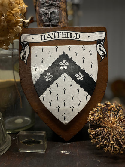 VINTAGE SHIELD HAND PAINTED PLAQUE - HATFIELD