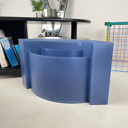 RETRO WAVE MAGAZINE RACK DESIGNED BY MAIER-AICHEN
