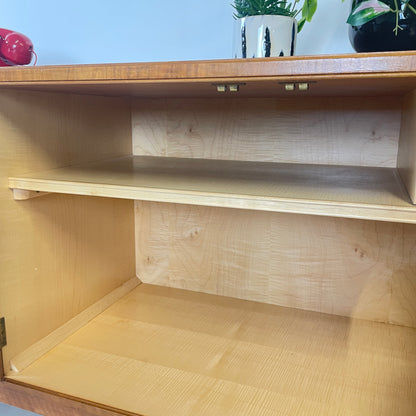 A RARE ALFRED COX MID CENTURY WALNUT & MAPLE VINTAGE SIDEBOARD