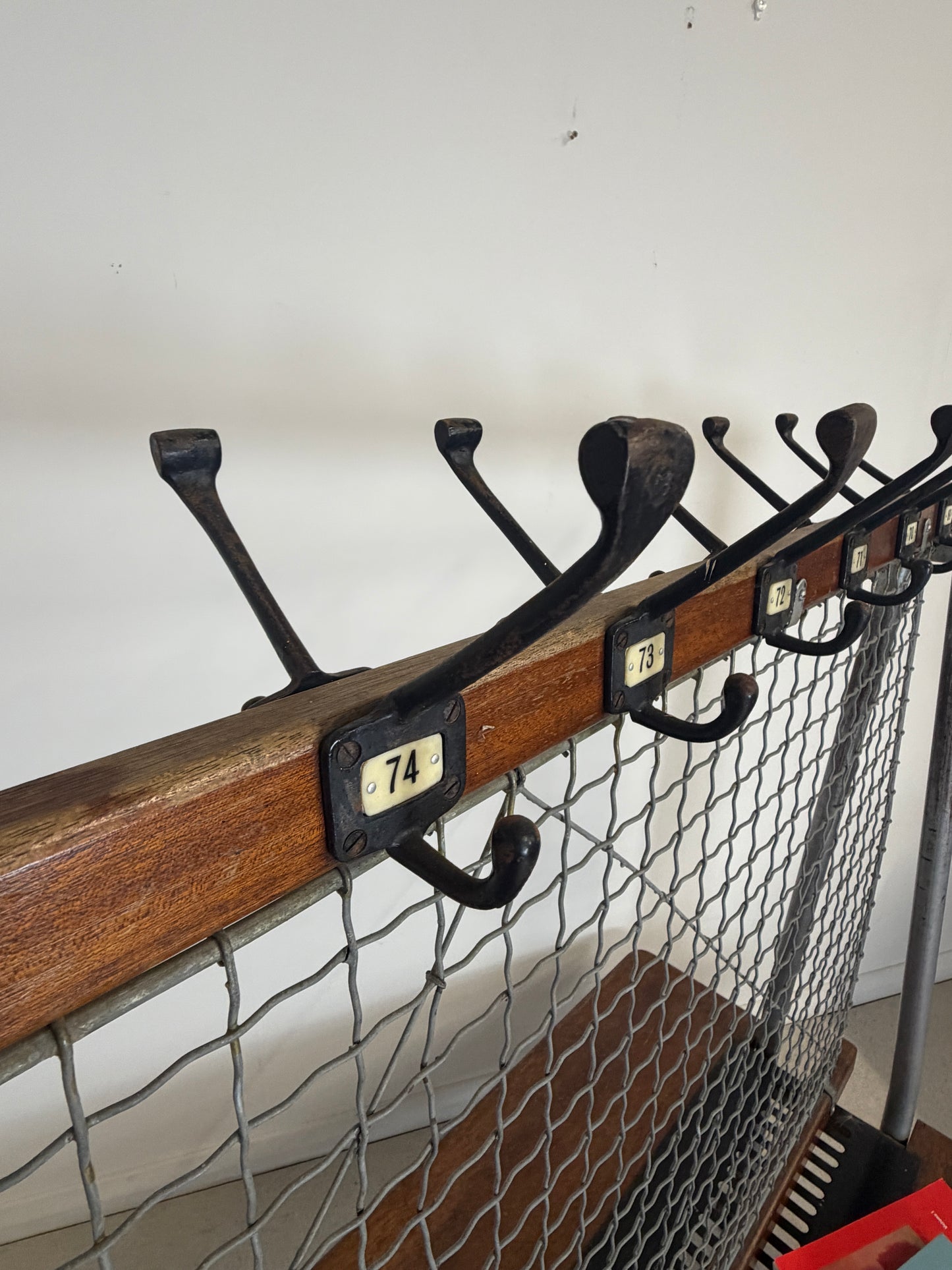VINTAGE SCHOOL GYM BENCH