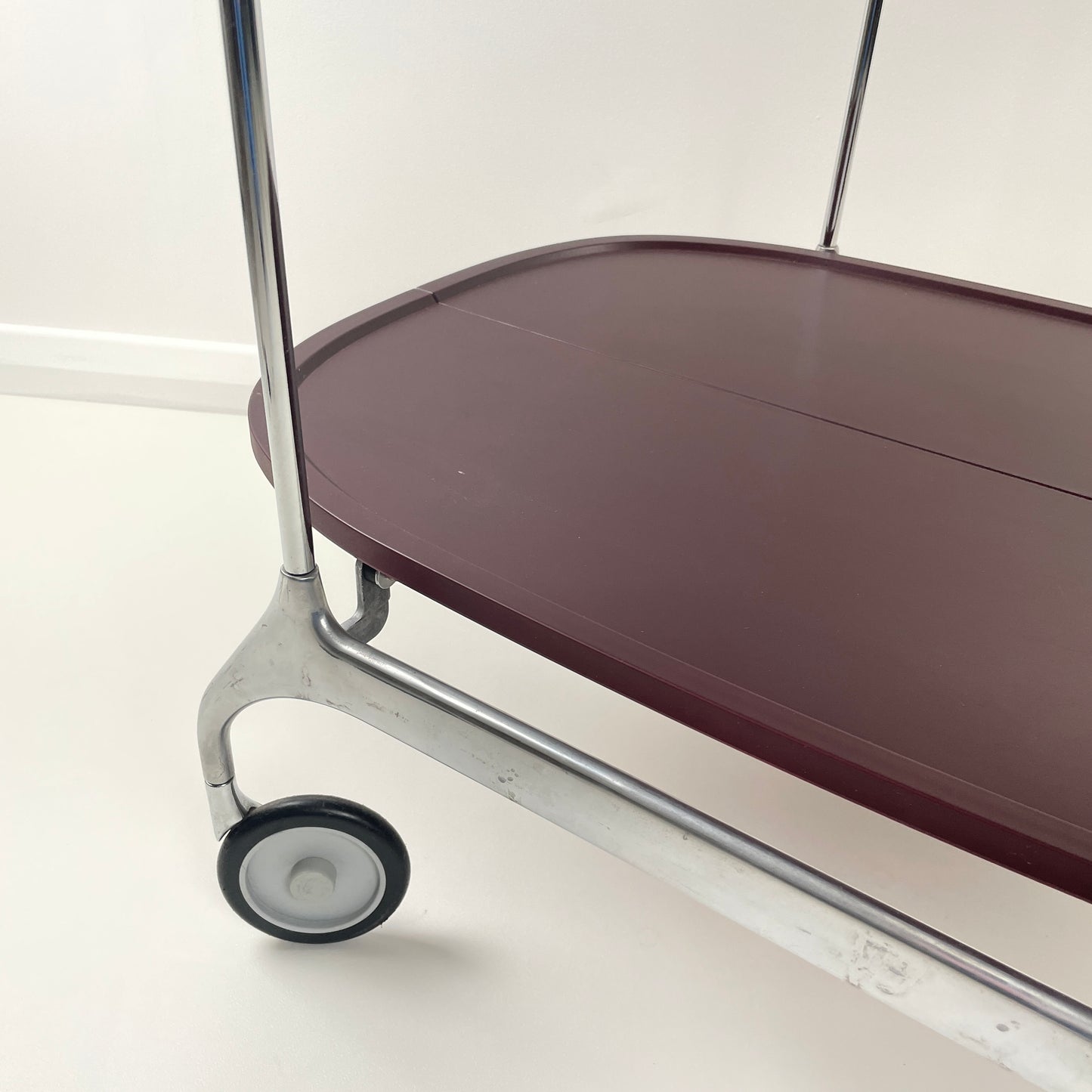 KARTELL GASTONE TROLLEY IN AUBERGINE