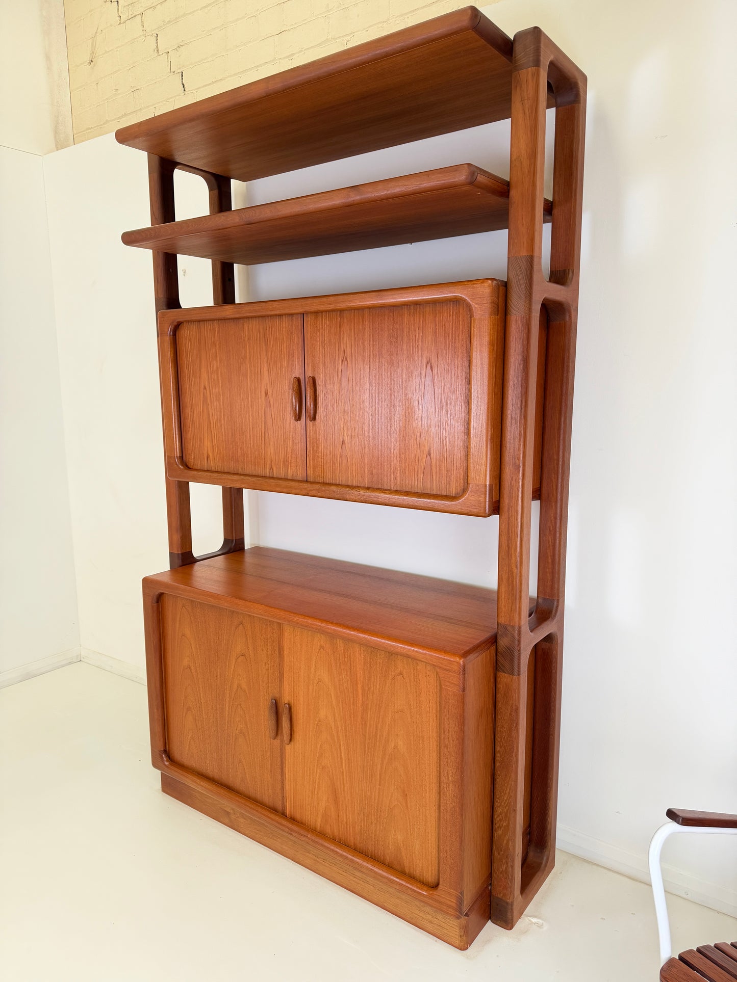 DYRLUND TEAK ROOM DIVIDER BOOKCASE