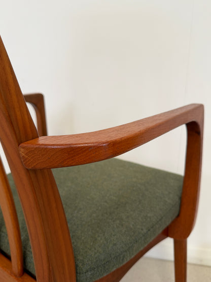 VINTAGE SVEGARDS SWEDISH DINING CHAIRS X 4