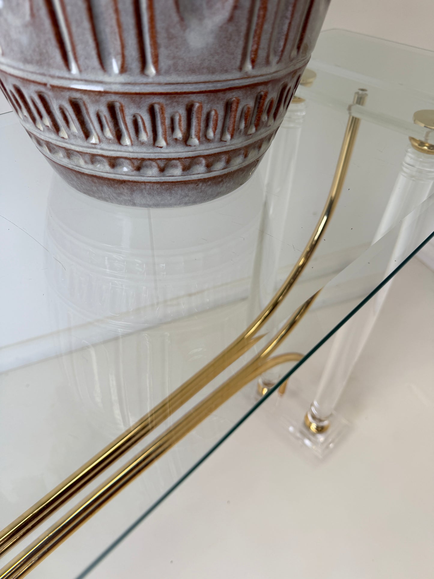 HOLLYWOOD REGENCY CONSOLE TABLE IN THE STYLE OF CHARLES HOLLINS