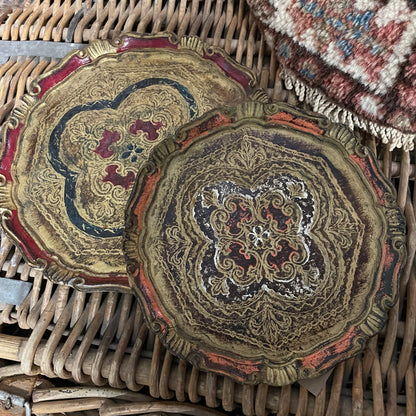 VINTAGE FLORENTINE PLATE/TRAY - SET OF TWO