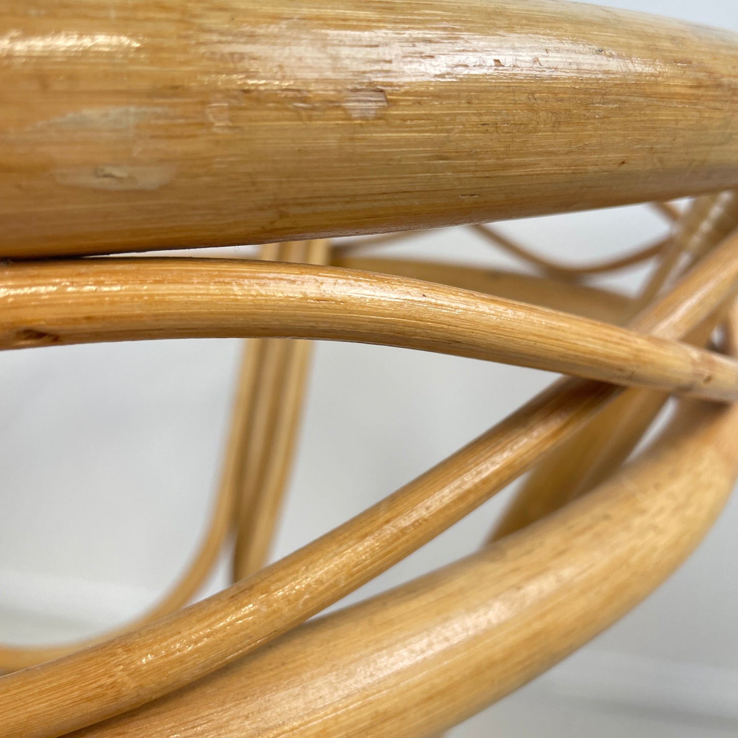 VINTAGE BAMBOO ROUND DINING TABLE