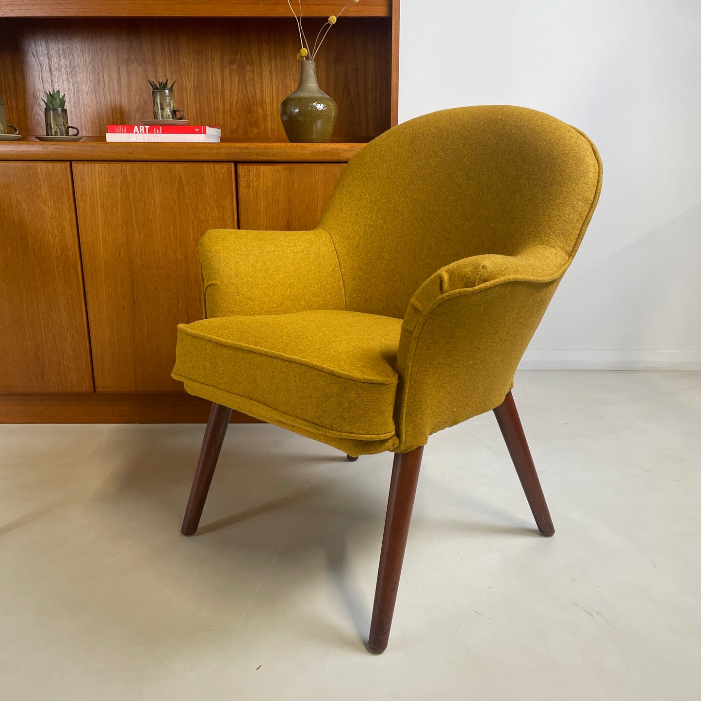 TOOTHILL COCKTAIL CHAIR IN MUSTARD WOOL