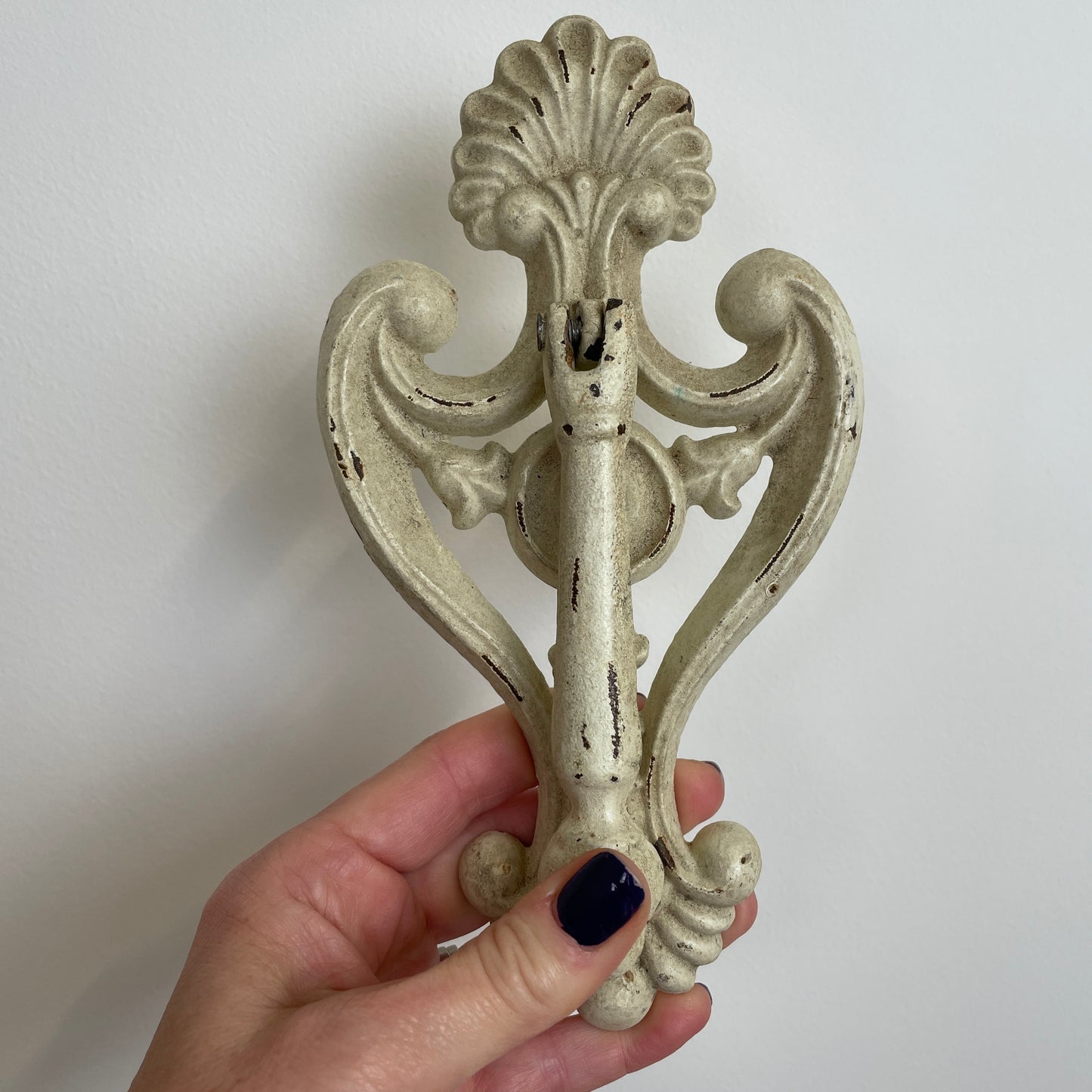 DOOR KNOCKER CREAM CAST ANTIQUE REVIVAL STYLE
