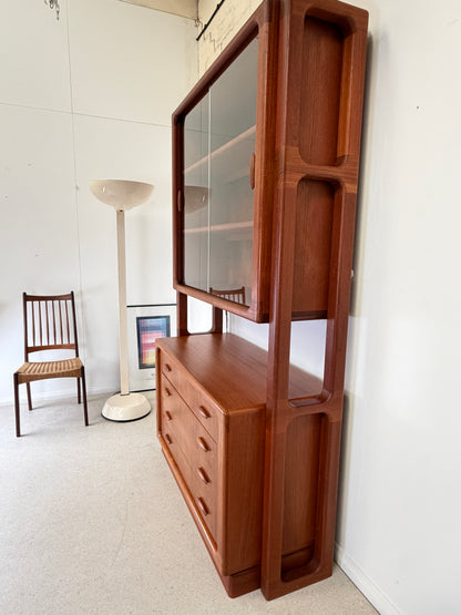 DYRLUND TEAK ROOM DIVIDER WITH GLASS BOOKCASE