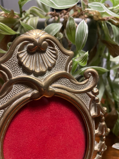 VINTAGE ART DECO BRASS OVAL FRAME