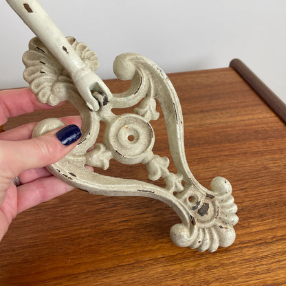DOOR KNOCKER CREAM CAST ANTIQUE REVIVAL STYLE