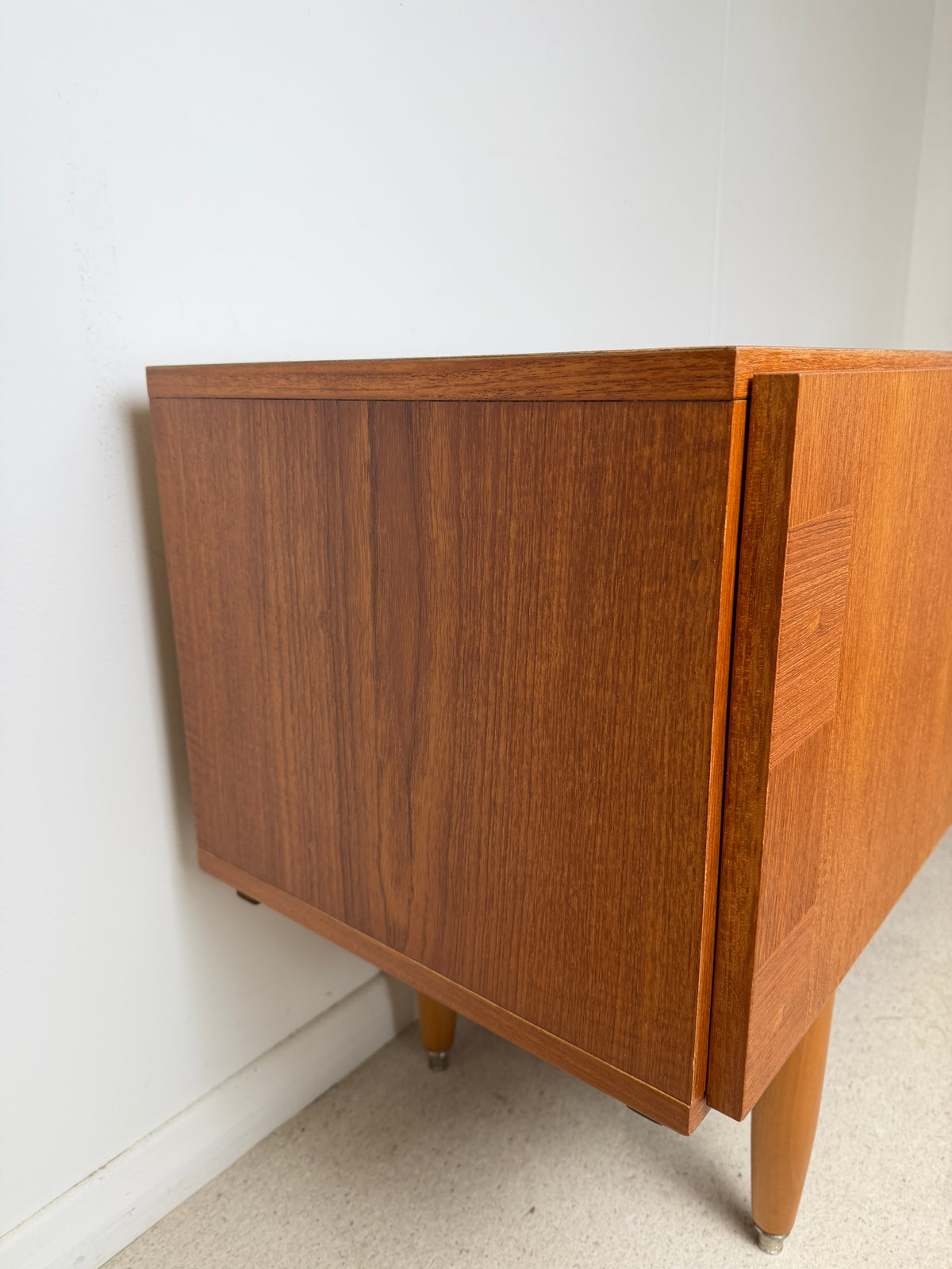 VINTAGE COMPACT SIDEBOARD / DRESSING TABLE SCANDINAVIAN STYLE