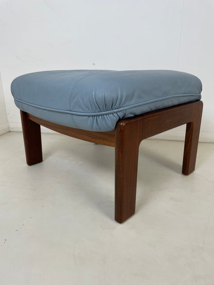 VINTAGE GPLAN 1990s NINA LEATHER CHAIR & FOOTSTOOL