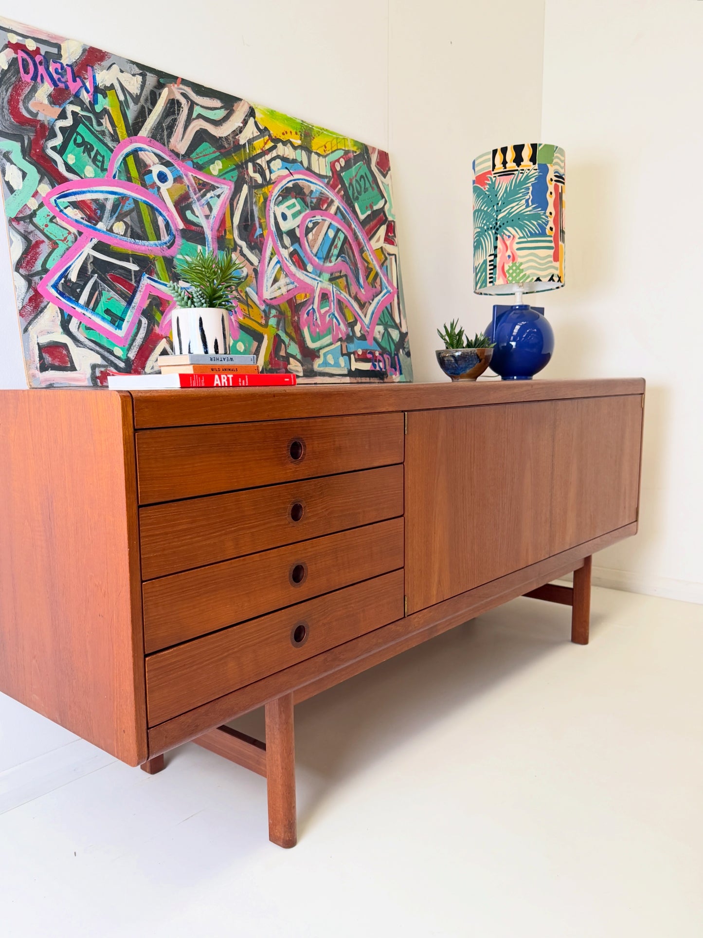 RARE ARCHIE SHINE 1960s GLOUCESTER SIDEBOARD