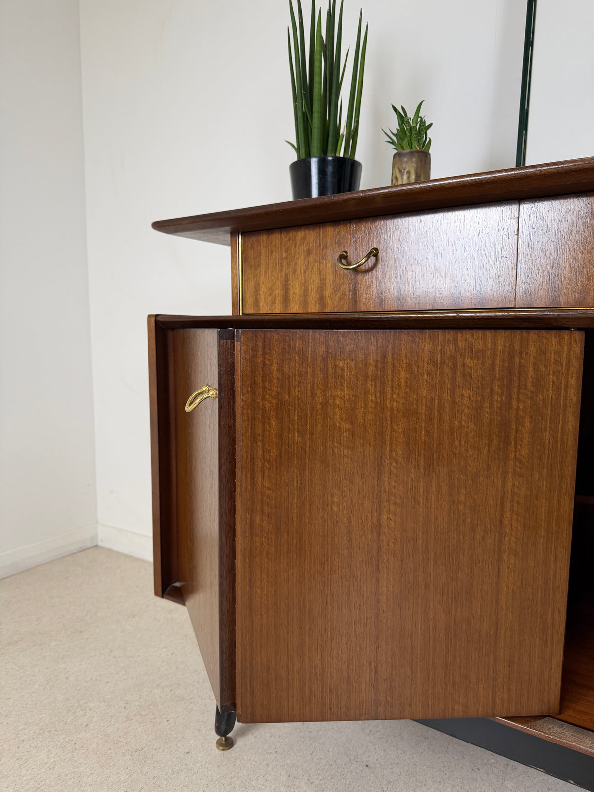 1950s GPLAN TOLA WOOD LIBRENZA SIDEBOARD BY E GOMME
