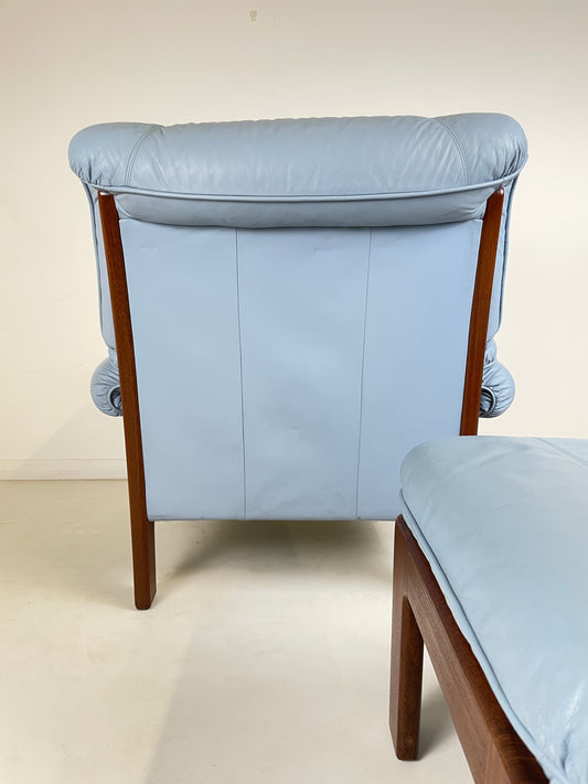 VINTAGE GPLAN 1990s NINA LEATHER CHAIR & FOOTSTOOL