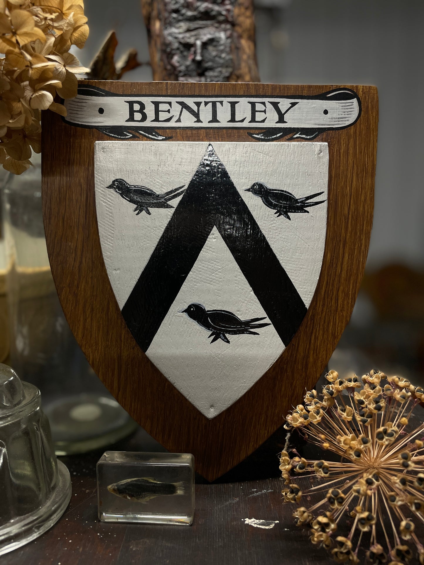 VINTAGE SHIELD HAND PAINTED PLAQUE - BENTLEY