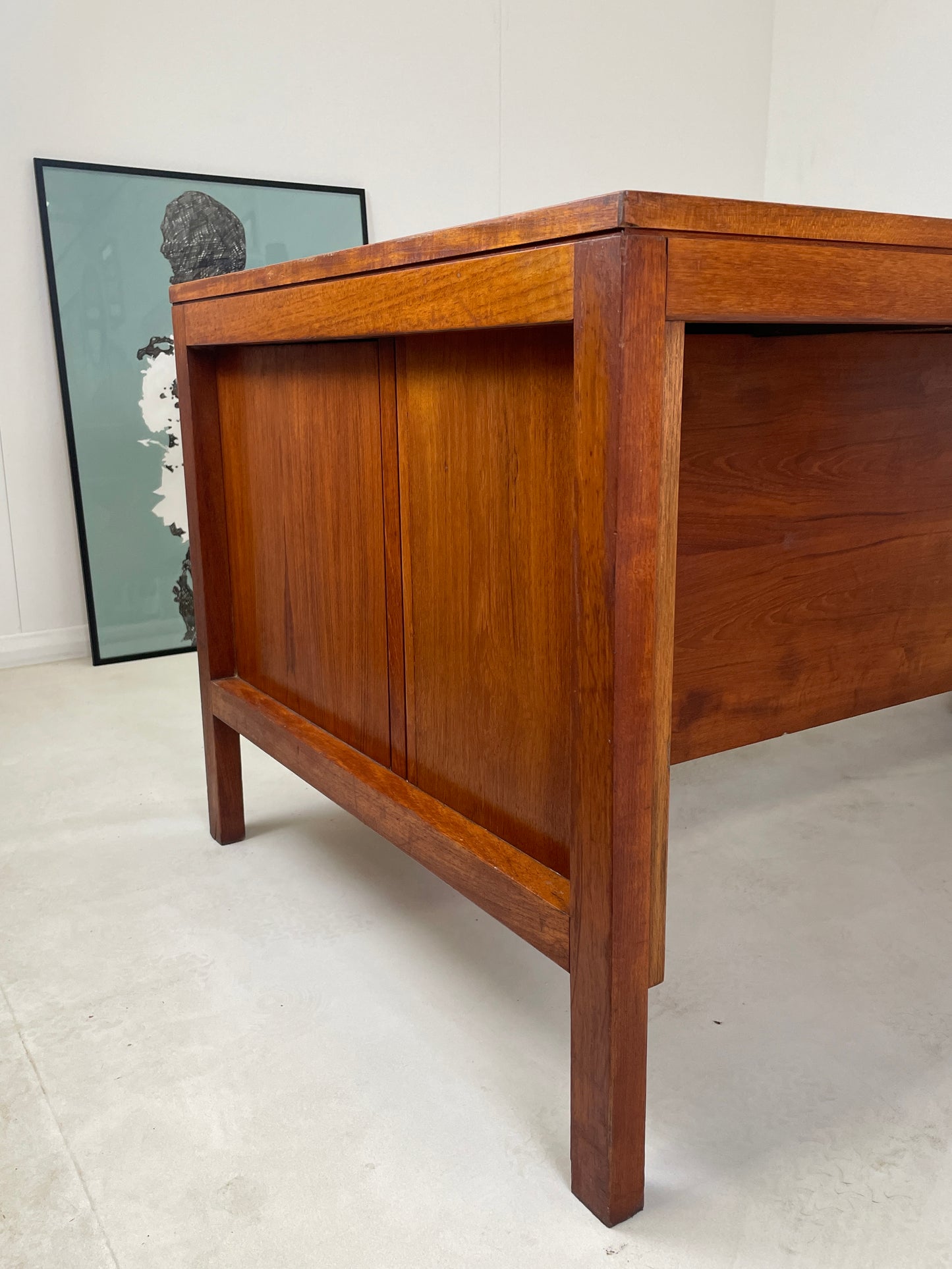 VINTAGE TEAK DOUBLE PEDESTAL PARTNERS DESK